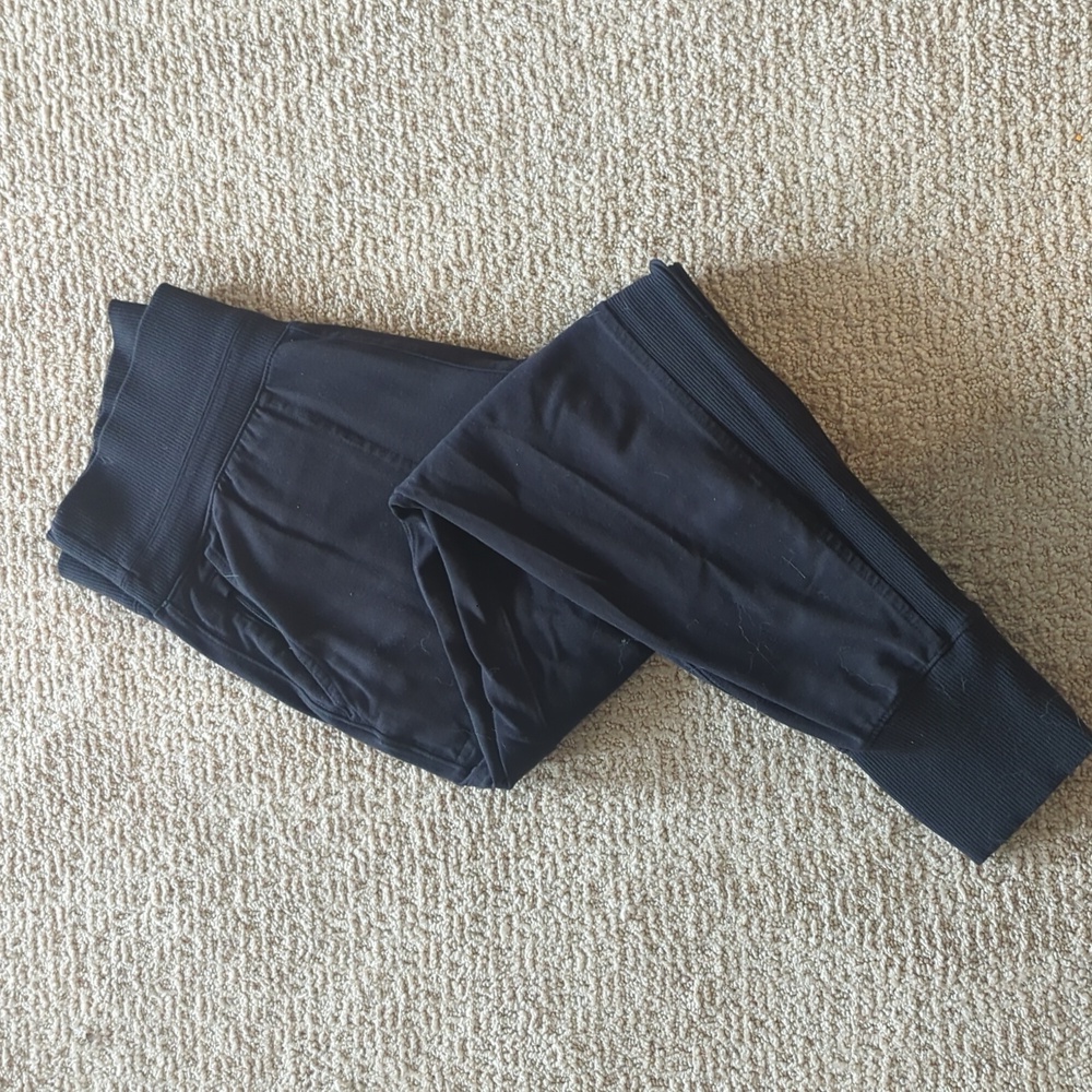 Athleta Venice Jogger, size medium